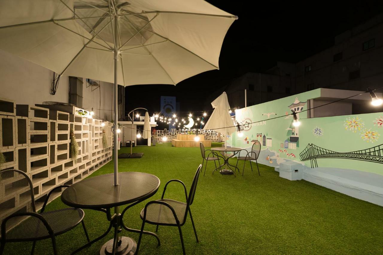 Guesthouse Dear Moon Busan Exterior photo